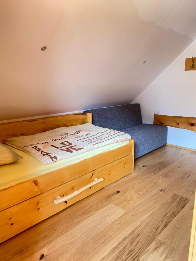 Apartma In Bungalov Jezerci Gozd Martuljek Zewnętrze zdjęcie