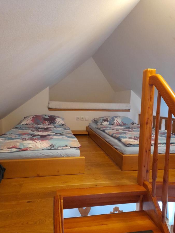 Apartma In Bungalov Jezerci Gozd Martuljek Zewnętrze zdjęcie