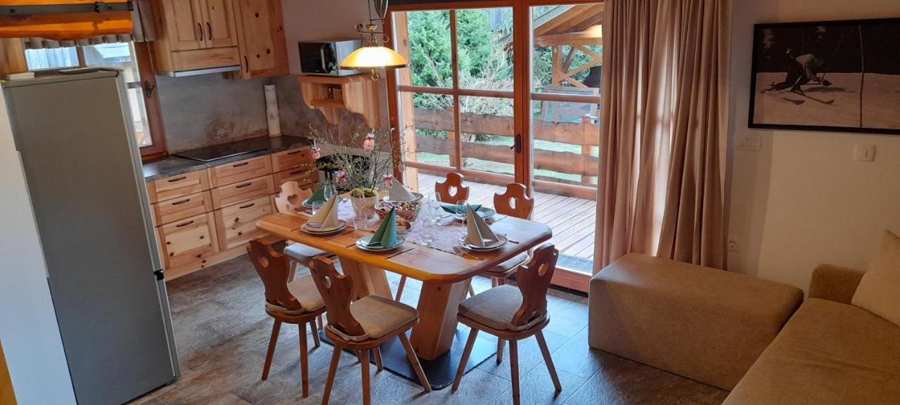 Apartma In Bungalov Jezerci Gozd Martuljek Zewnętrze zdjęcie